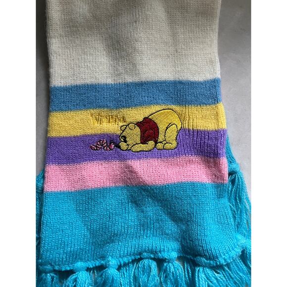 Disney Winnie The Pooh Beanie Hat & Scarf - Picture 5 of 6